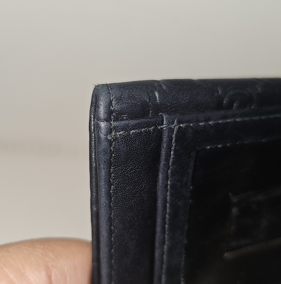 Gucci Monogram Card Holder/ Wallet - Picture 9 of 16